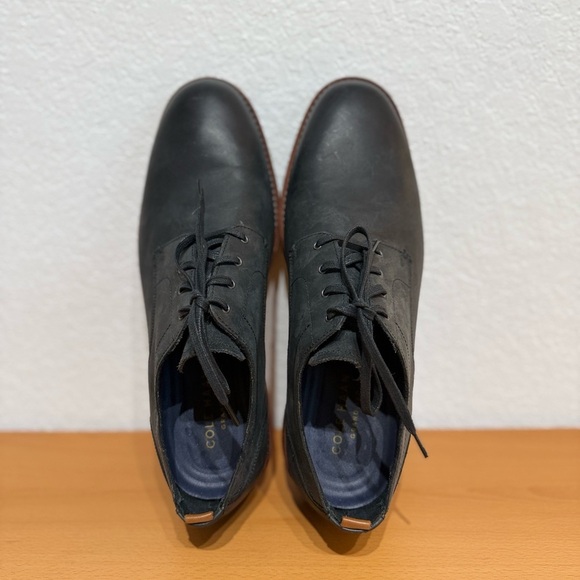 Cole Haan Black Leather Oxford Shoes with Lace-Up Design - Picture 3 of 7